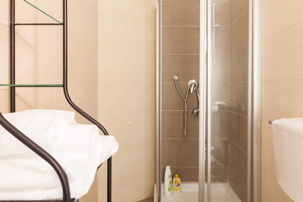 San Giovanni Rooms Roma Room photo